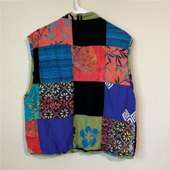 Colorful Patchwork Vest - Picture 2 of 4